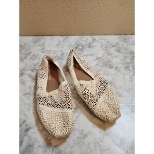 TOMS Classic Women's Beige Slip-On Crochet Floral Lace Loafers Shoes Size‎ 9.5
